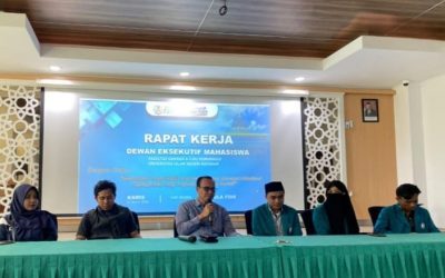 RAPAT KERJA DEWAN EKSEKUTIF MAHASISWA FAKULTAS DAKWAH DAN ILMU KOMUNIKASI