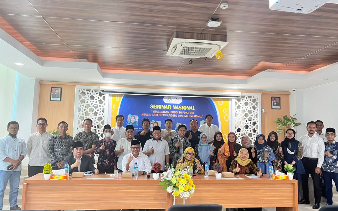 FDIK UIN Mataram Menggelar Seminar Nasional: Menguatkan Prodi di FDIK menuju Akreditasi Unggul dan Internasional